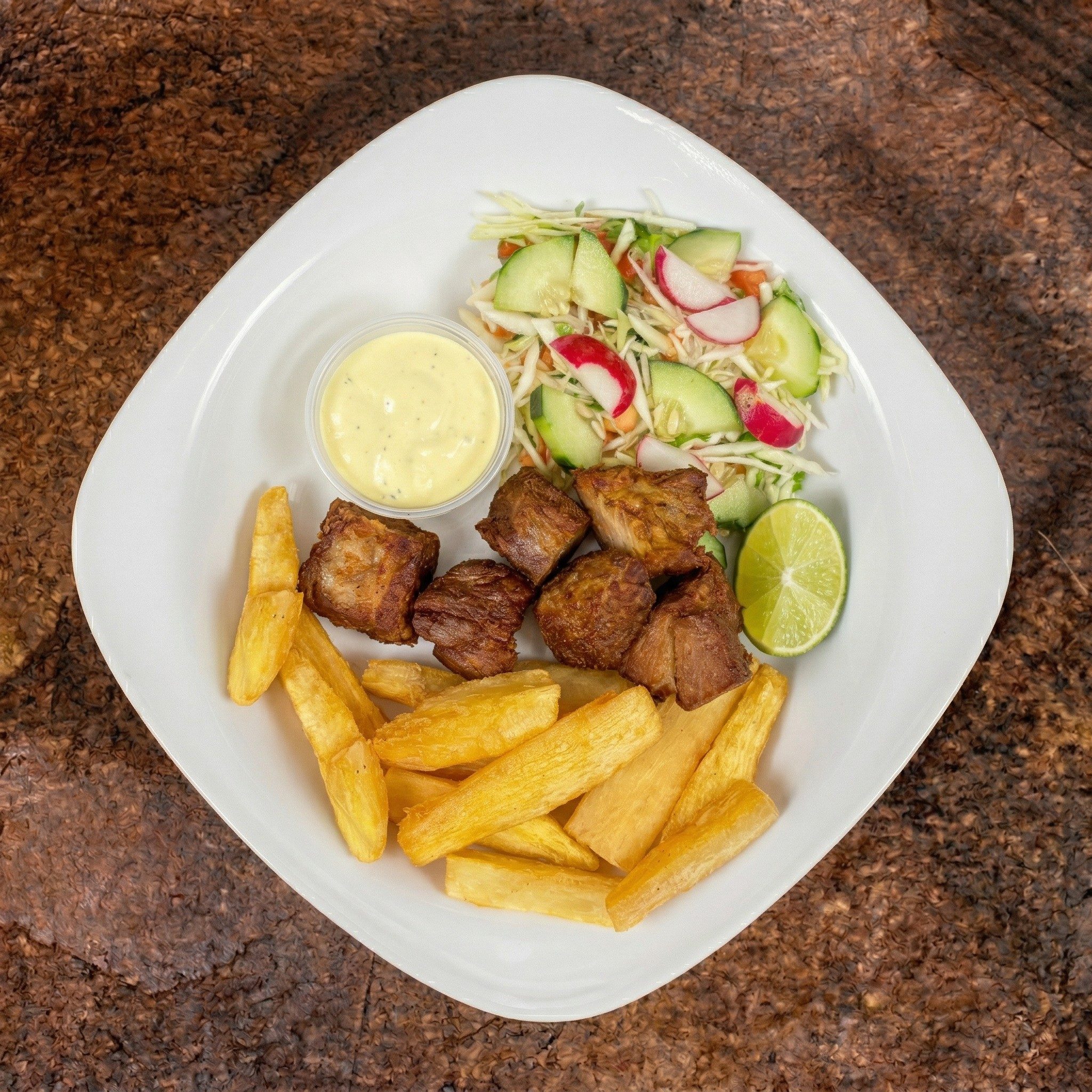Yuca Con Chicharrón.